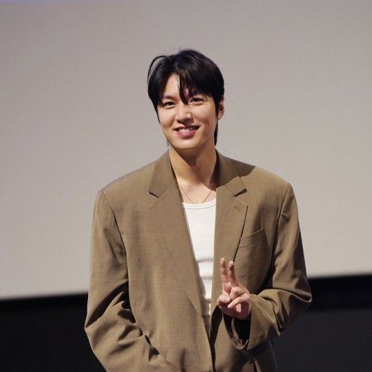 イ・ミンホのビハインドカット