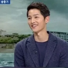 Momen yang diabadikan oleh penggemar Song Joongki