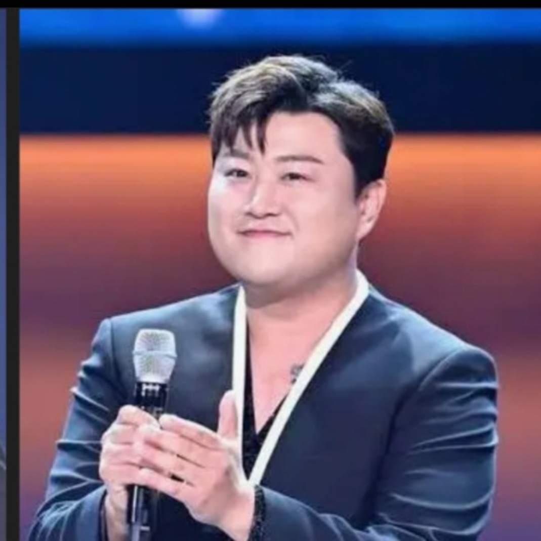 キム・ホジュンのビハインドカット