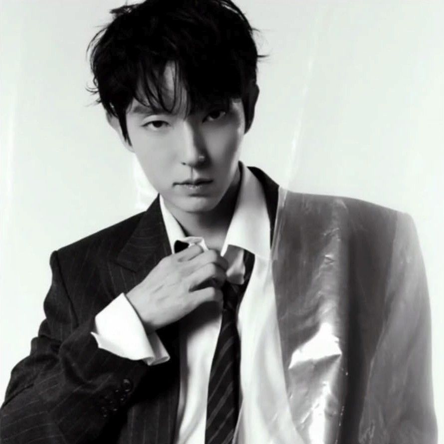 Recent activity shot of Lee Joongi