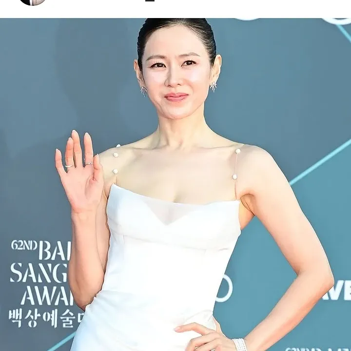A moment captured by a fan of Son Yejin