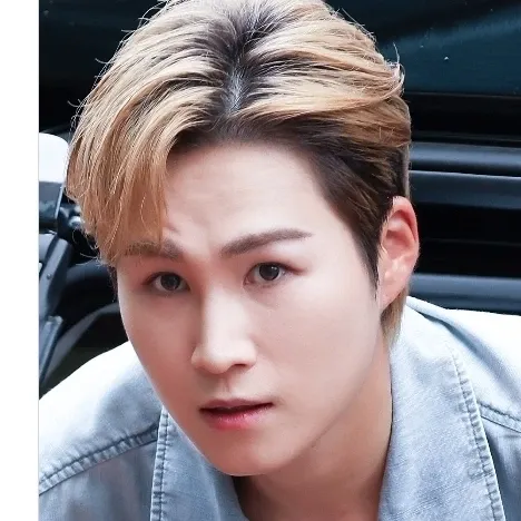 A moment captured by a fan of Kim Heejae