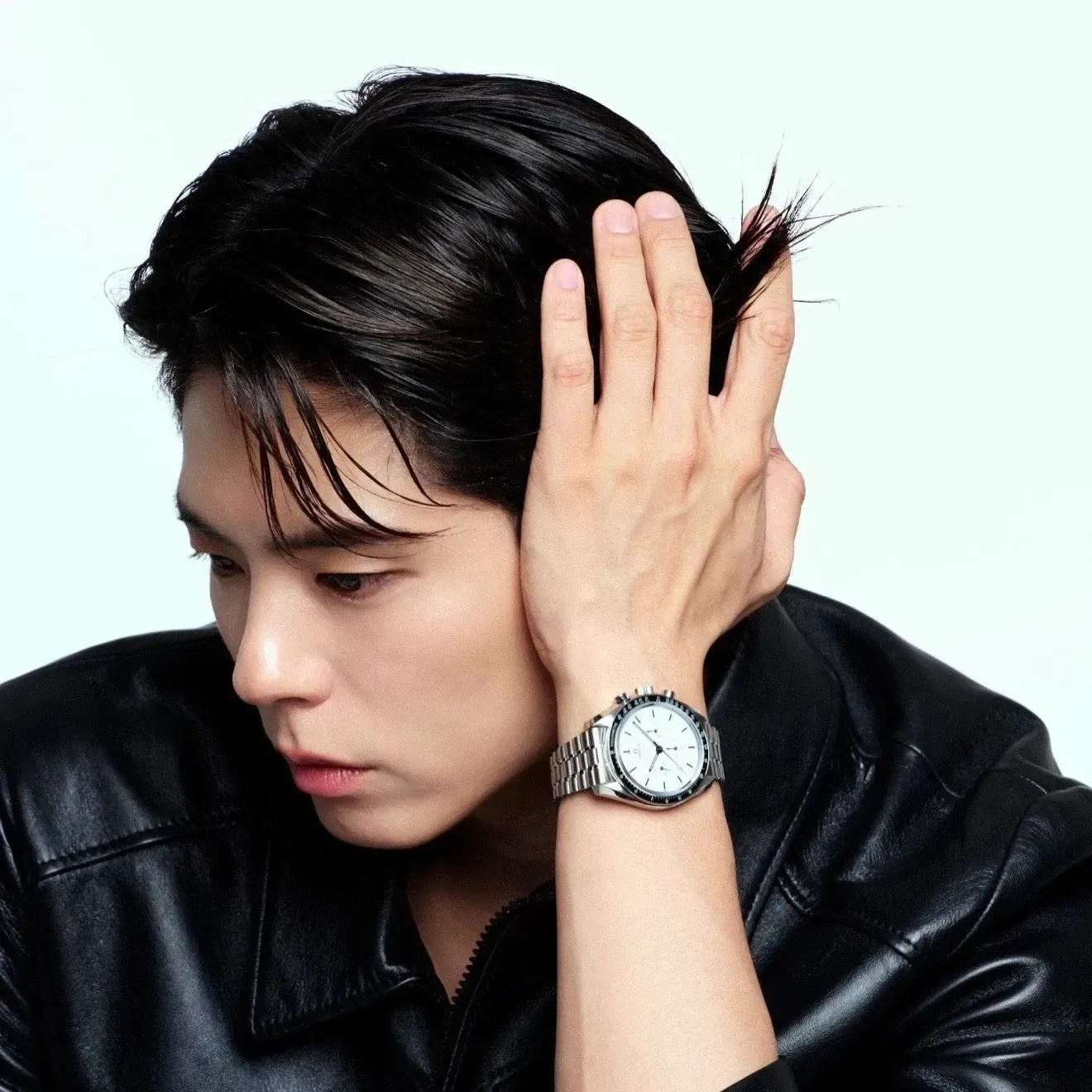 A moment captured by a fan of Park Bogum