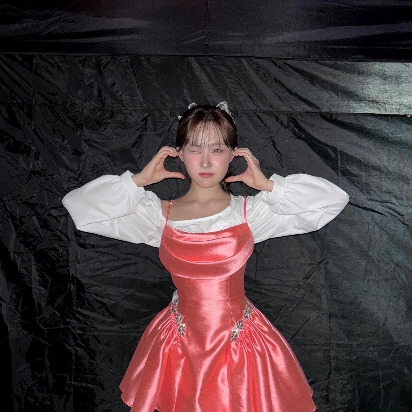 Cuplikan di balik layar dari Kim Dahyun