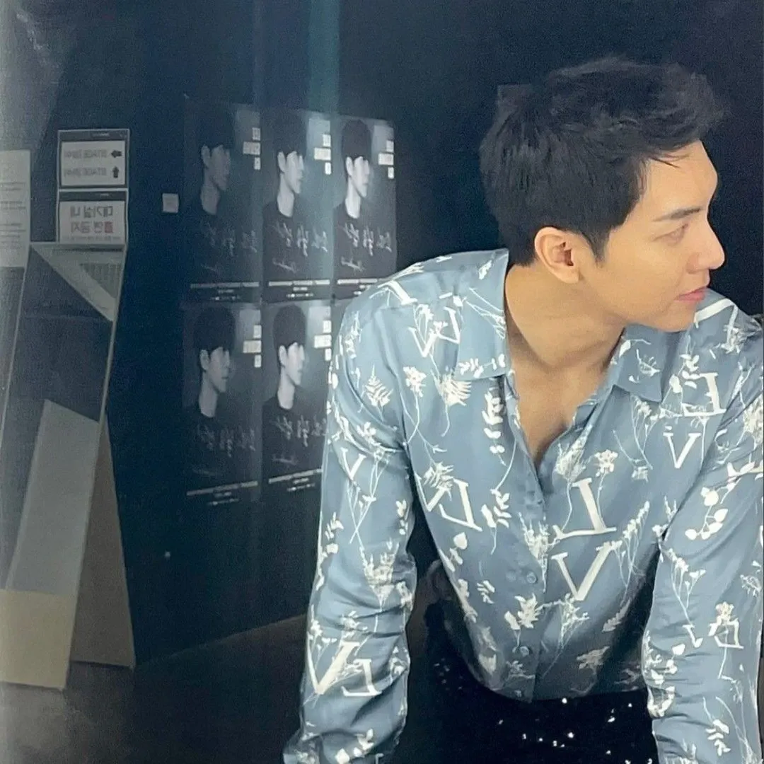 Foto kegiatan terbaru dari Lee Seunggi