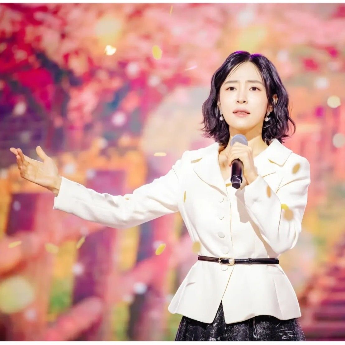 홍자의 최신 사진