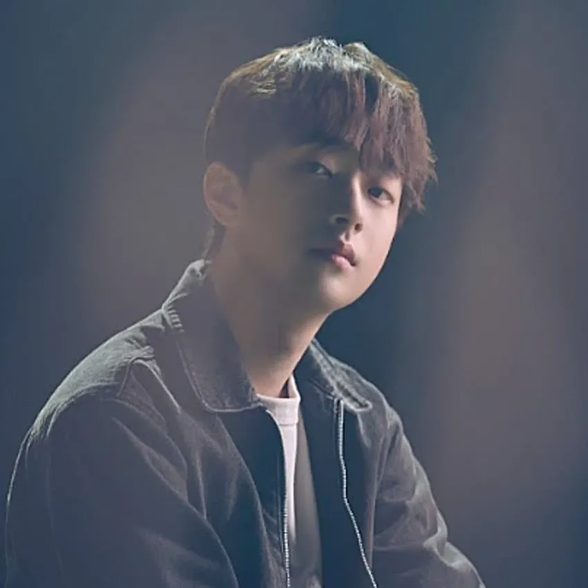Latest photo of Lee Chanwon