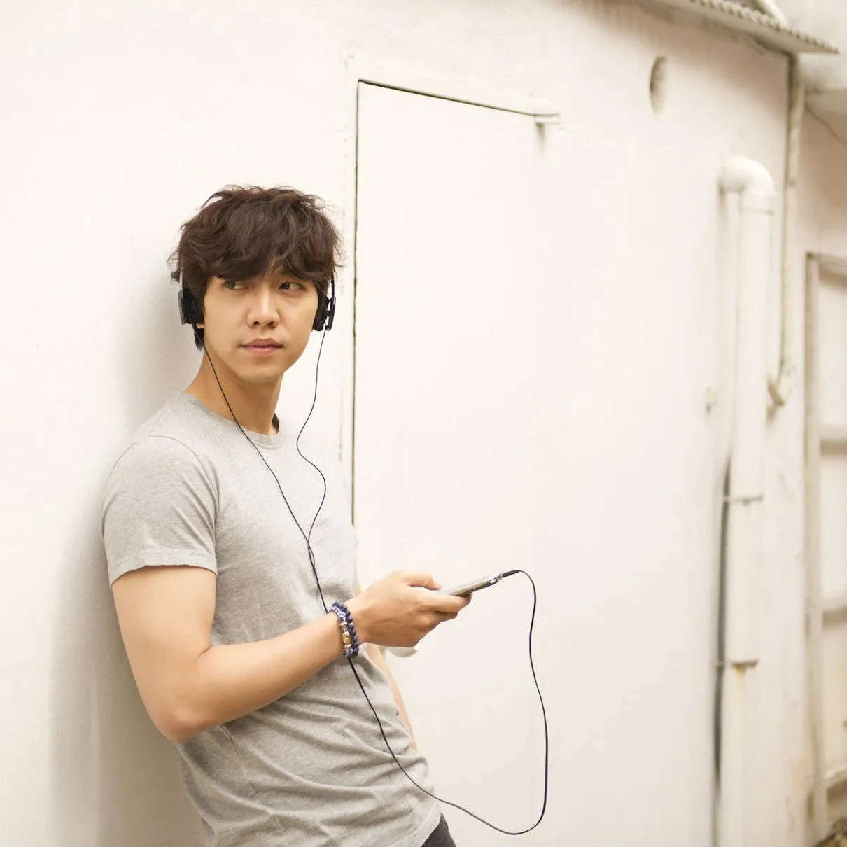 Foto kegiatan terbaru dari Lee Seunggi