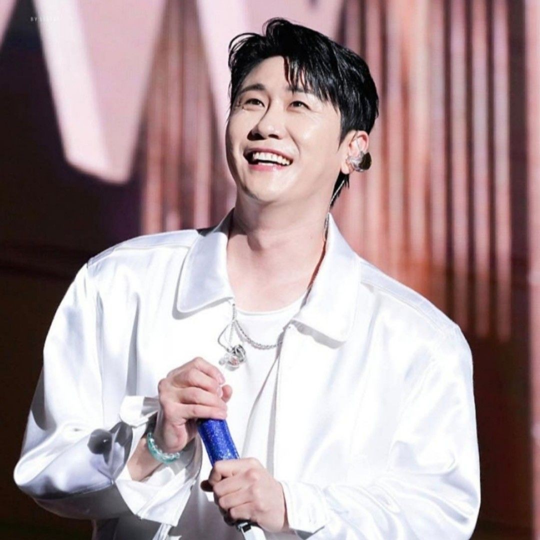 영탁 최근 활동샷