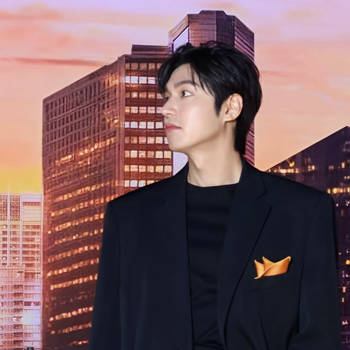 Recent activity shot of Lee Minho