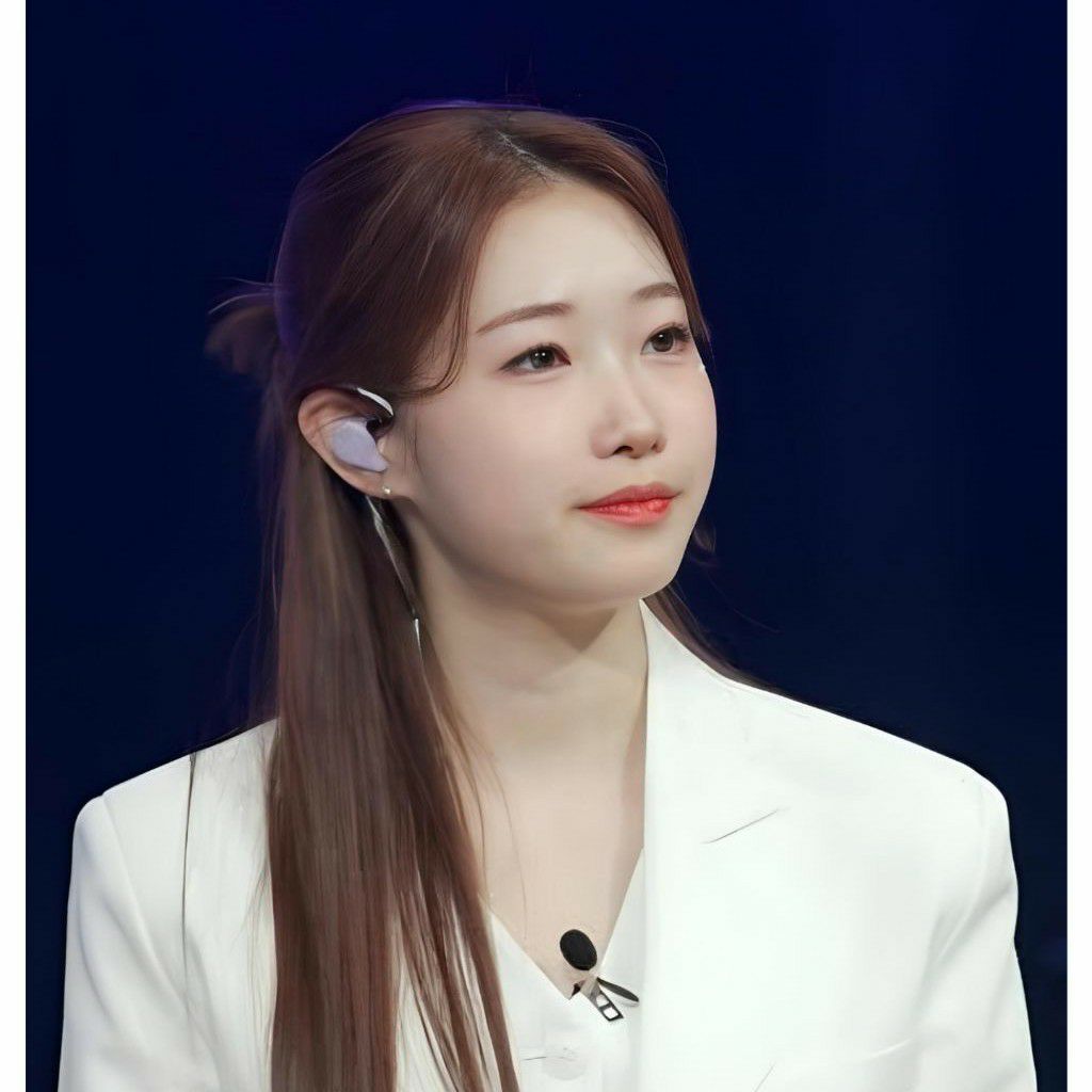 Recent activity shot of Jung Seojoo