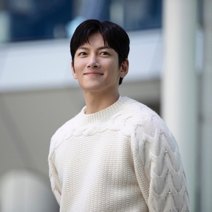 지창욱 최근 활동샷