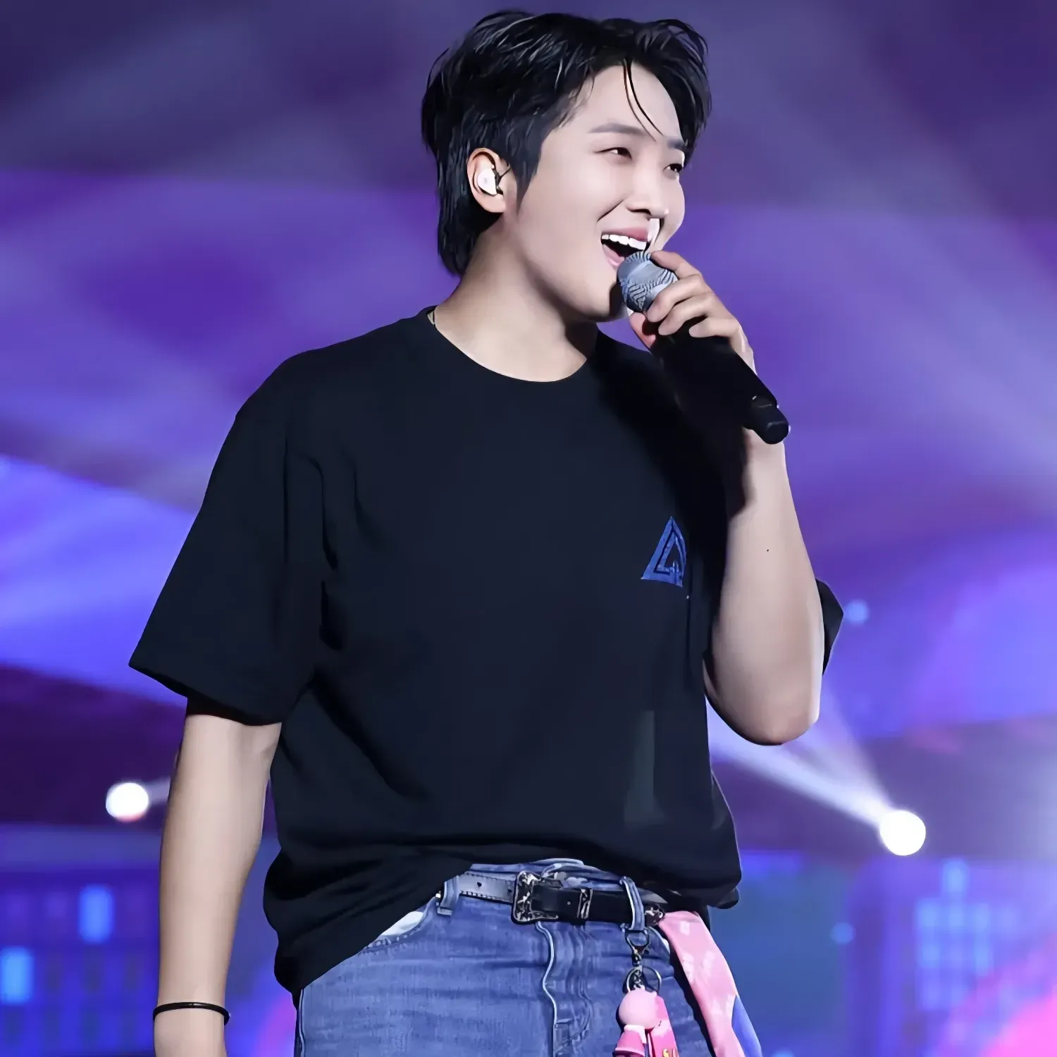 Recent activity shot of Hwang Yunsung