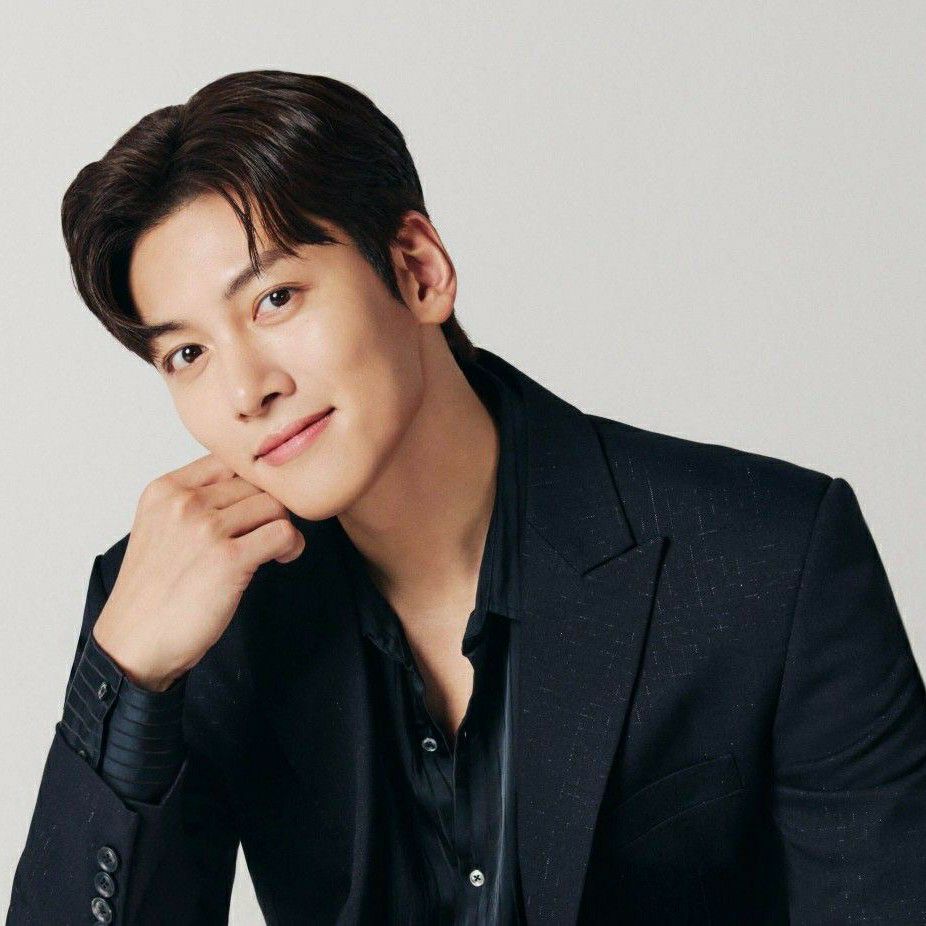 チ・チャンウクの最新写真