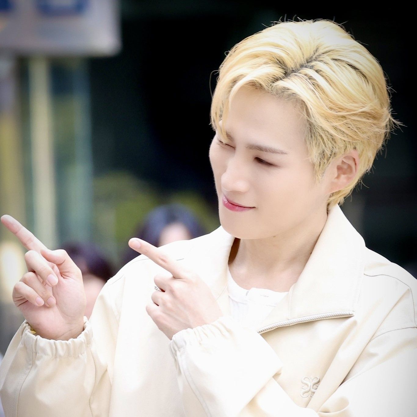 粉絲拍下的金熙栽瞬間