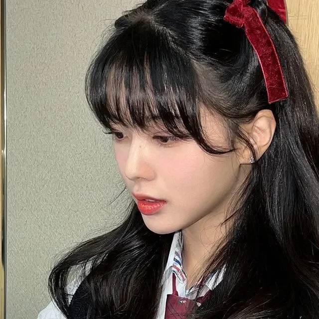 Latest photo of Roh Jeongeui