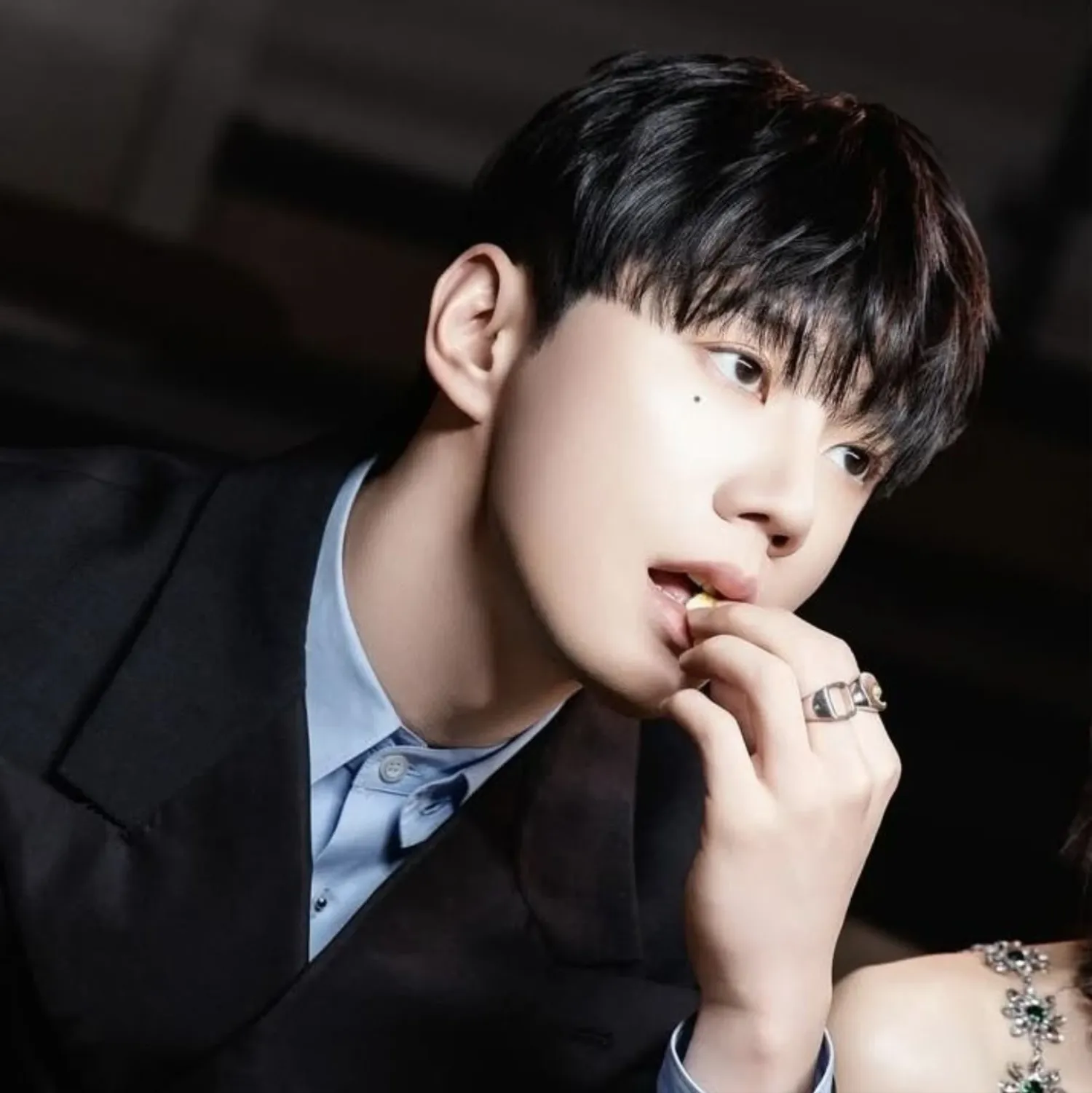 Recent activity shot of Lee Junyoung