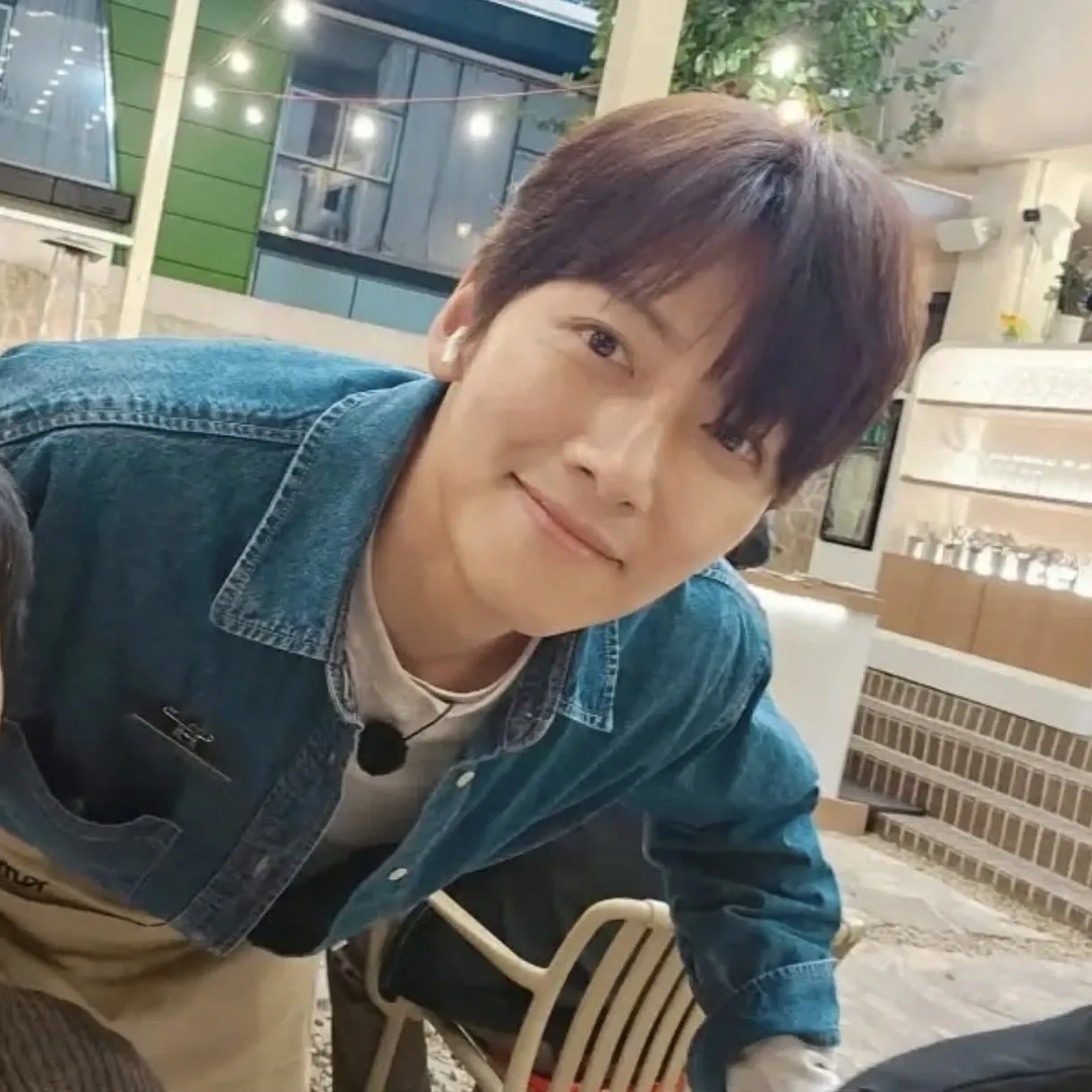 A moment captured by a fan of Ji Changwook