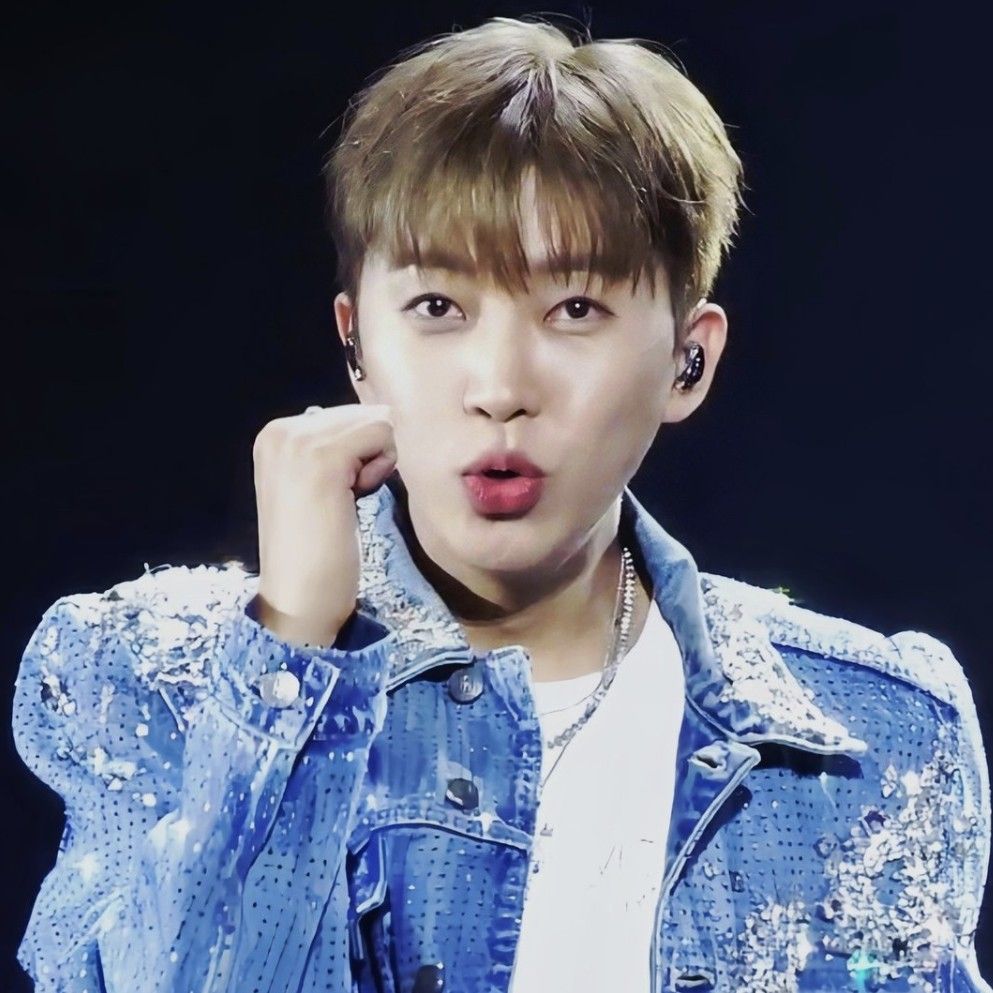 Foto kegiatan terbaru dari Lim Youngwoong