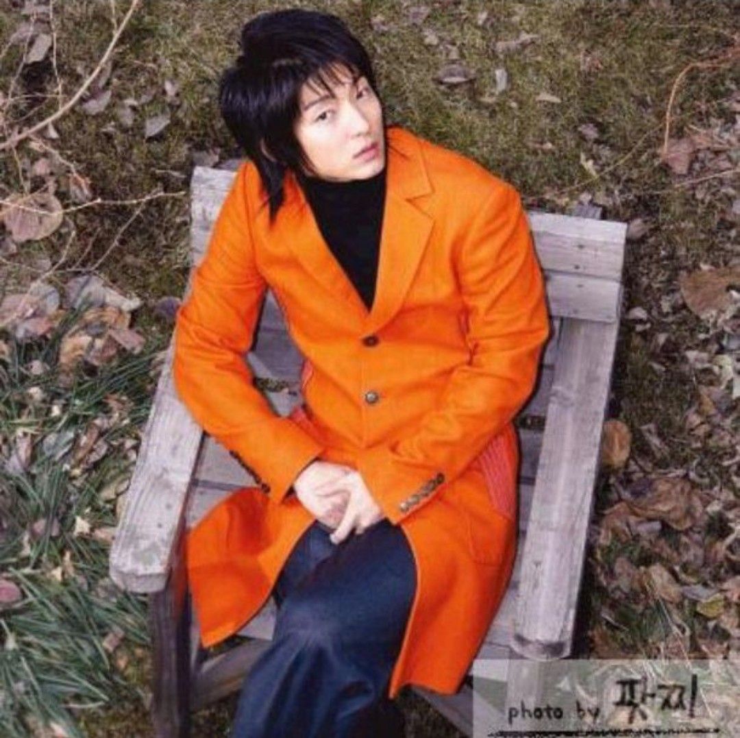 A moment captured by a fan of Lee Joongi