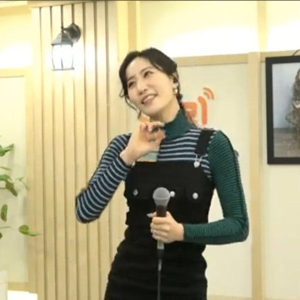 A moment captured by a fan of Byeol Sarang