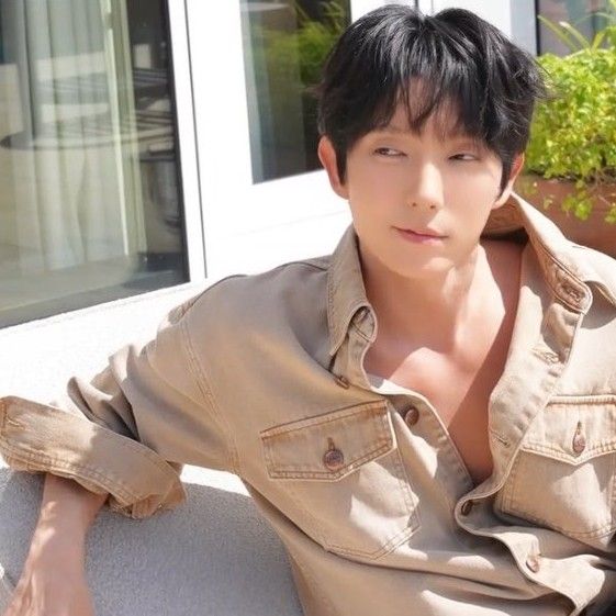 이준기 최근 활동샷