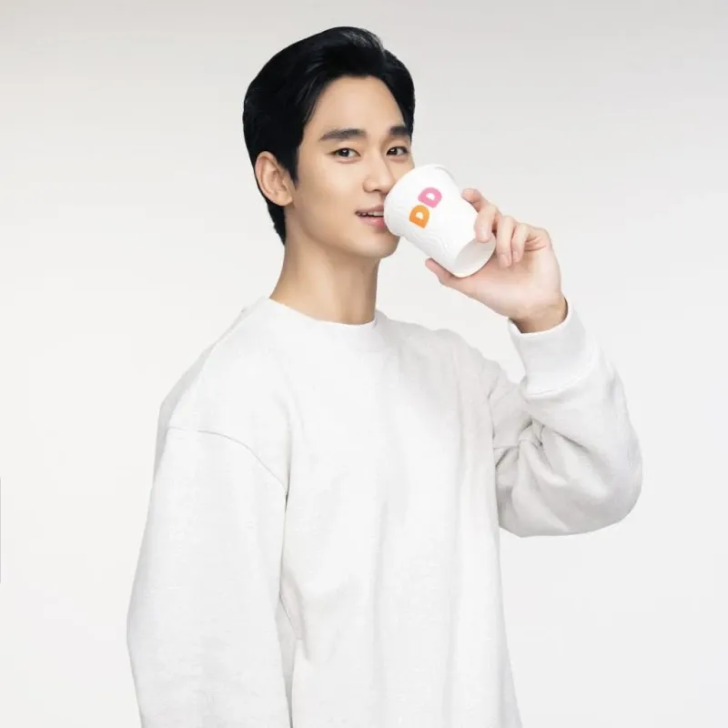 Behind-the-scenes cut of Kim Soohyun