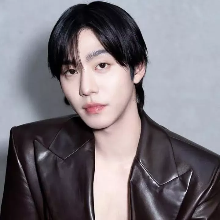 Latest photo of Ahn Hyoseop