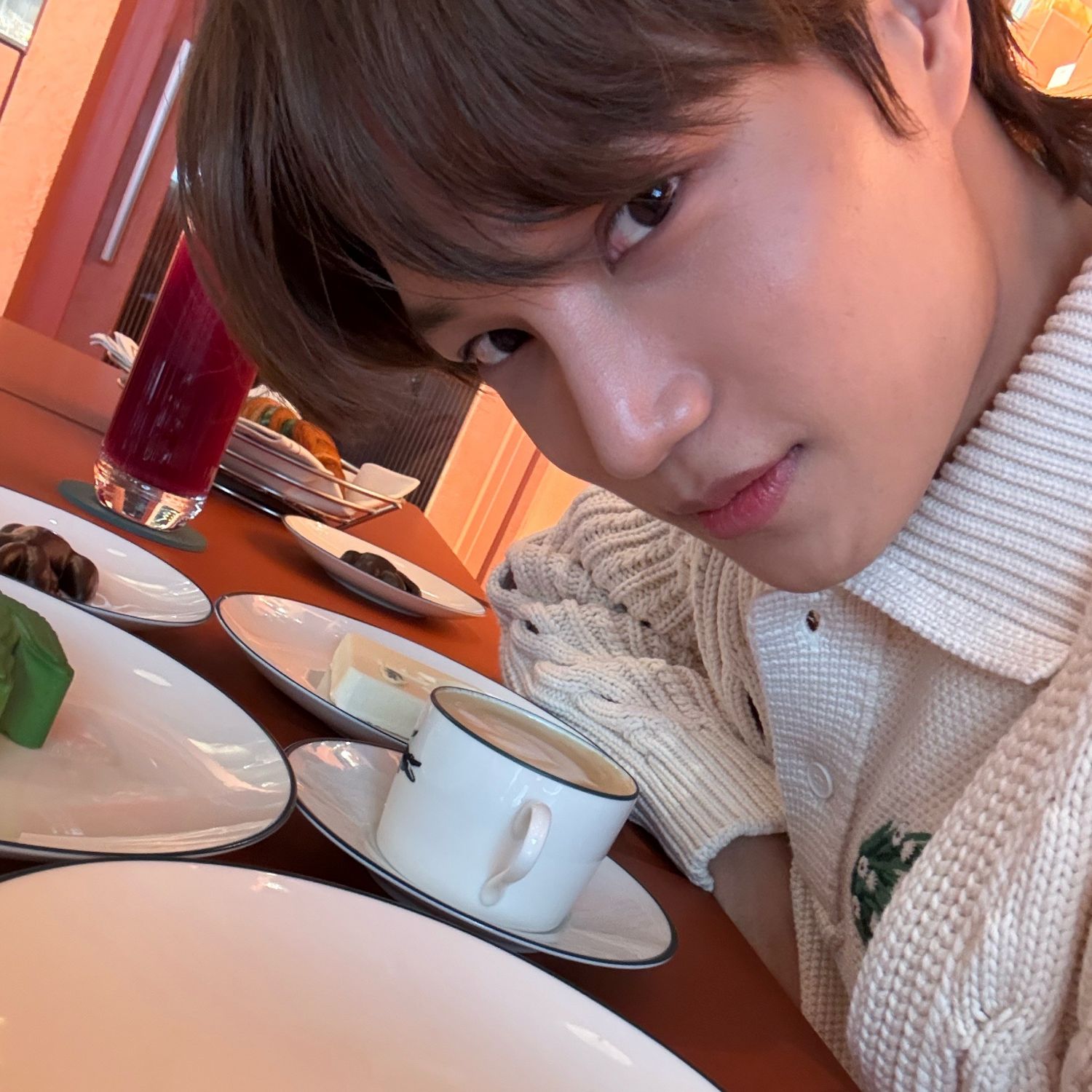 Behind-the-scenes cut of KAI