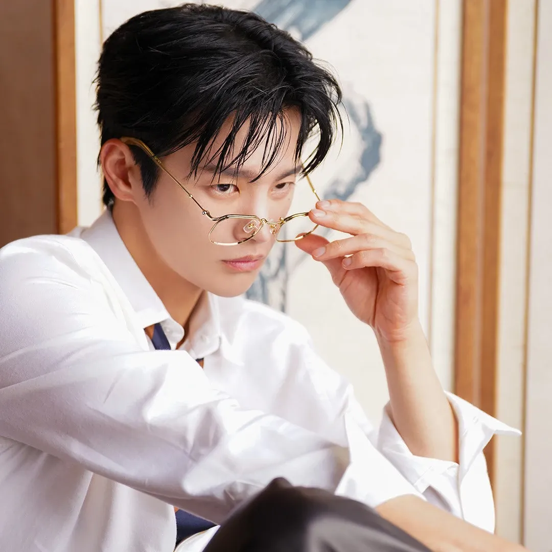 Recent activity shot of Seo Inguk