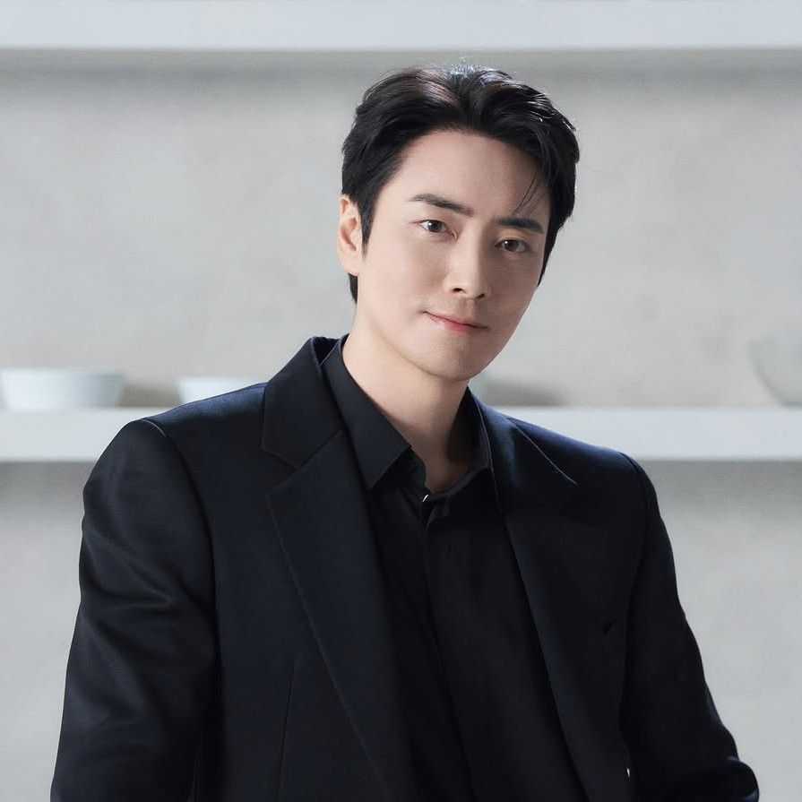 Recent activity shot of Lee Joonhyuk