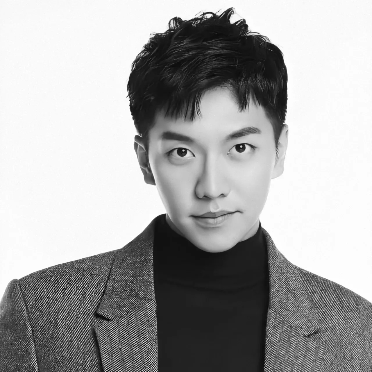 Recent activity shot of Lee Seunggi