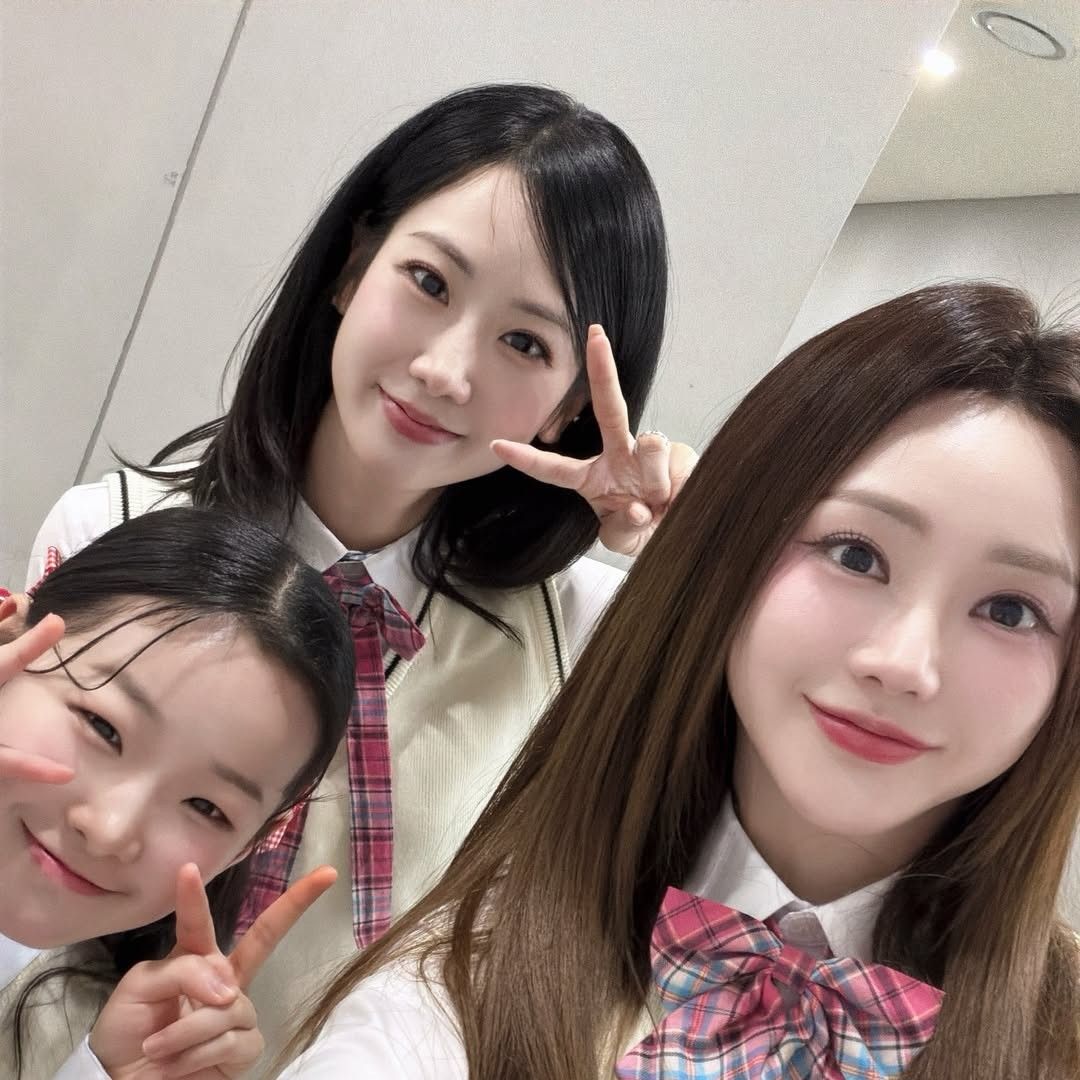 Latest photo of Kang Hyeyeon