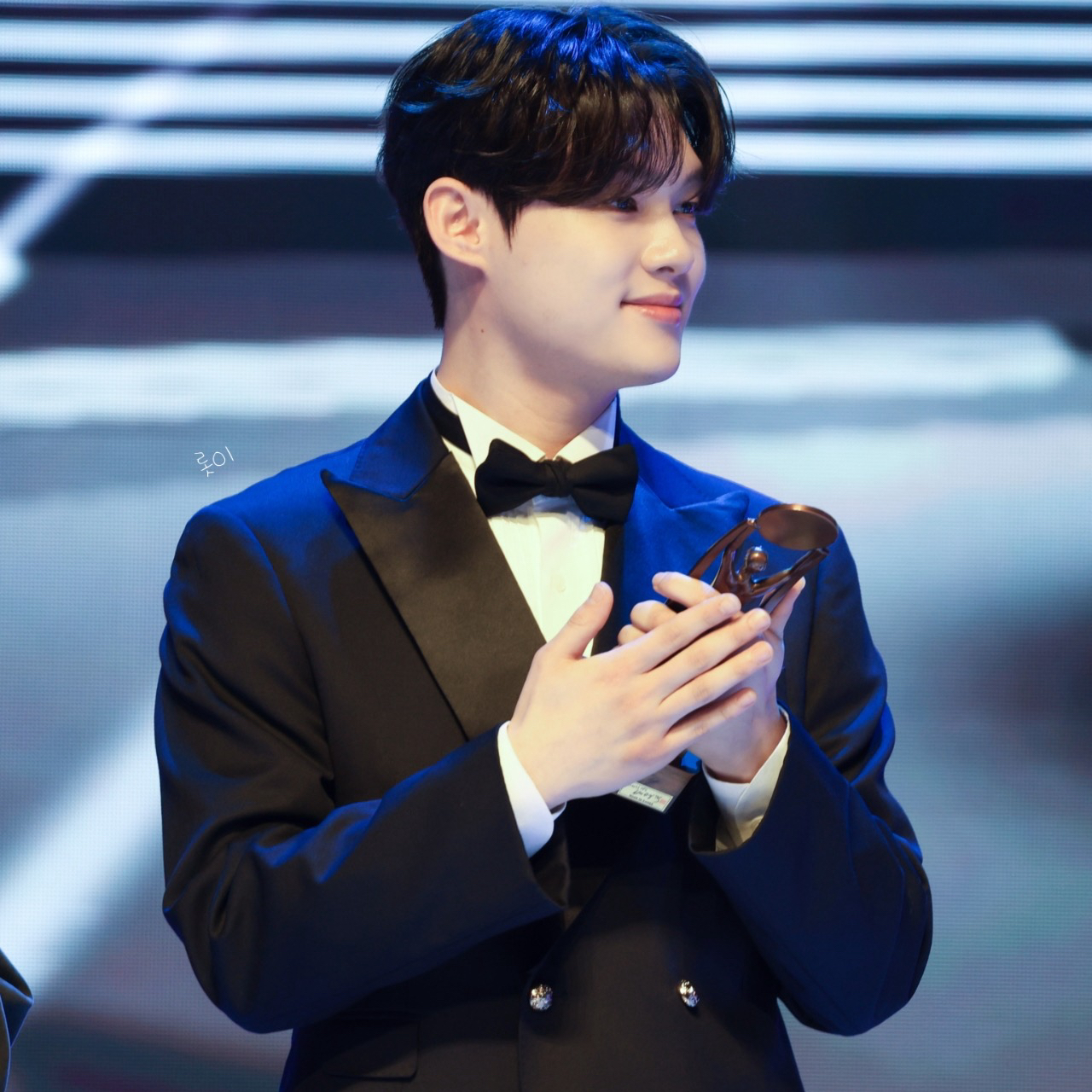 최재명의 비하인드 컷