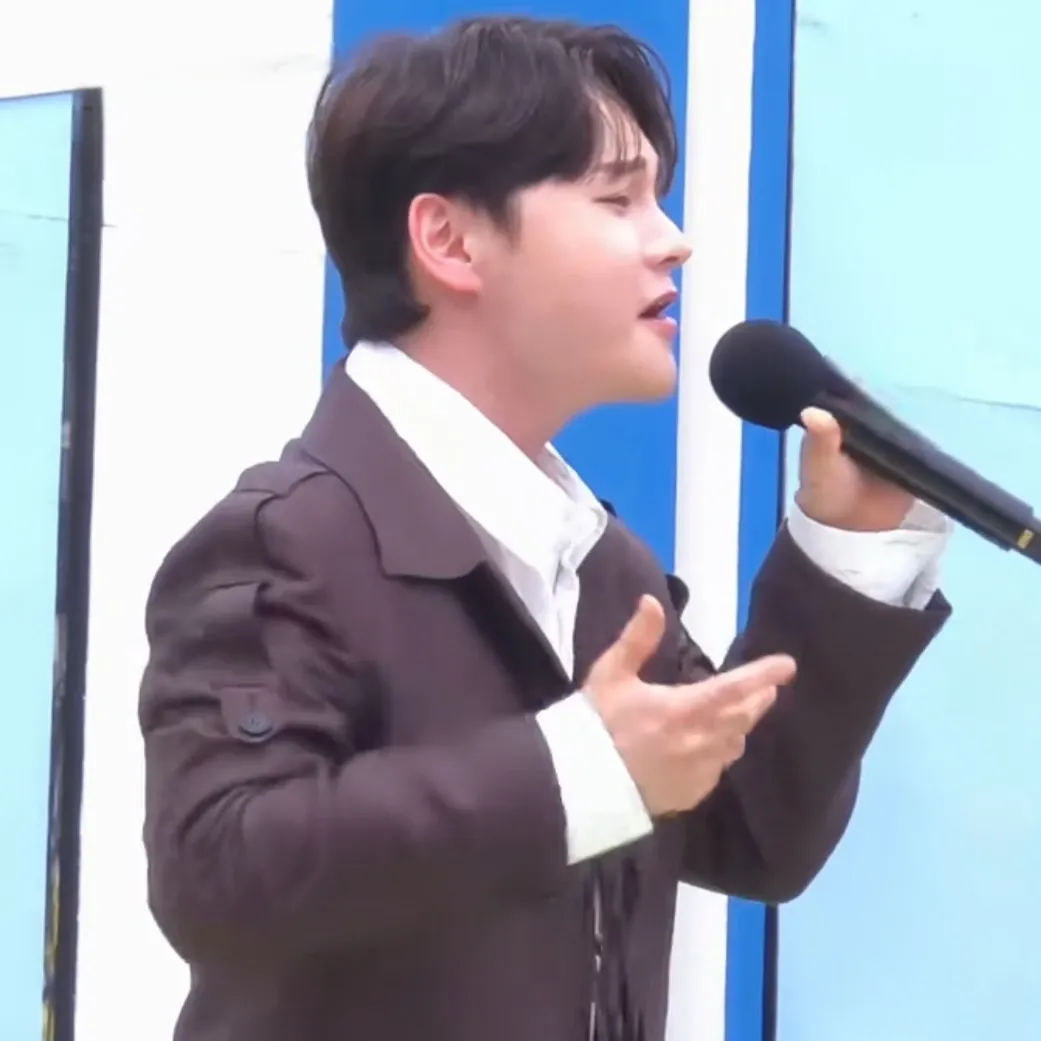 박서진의 비하인드 컷
