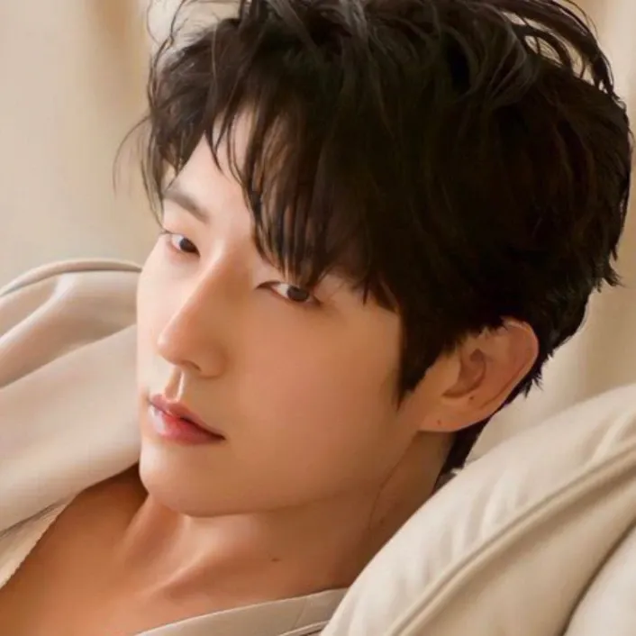 이준기 최근 활동샷