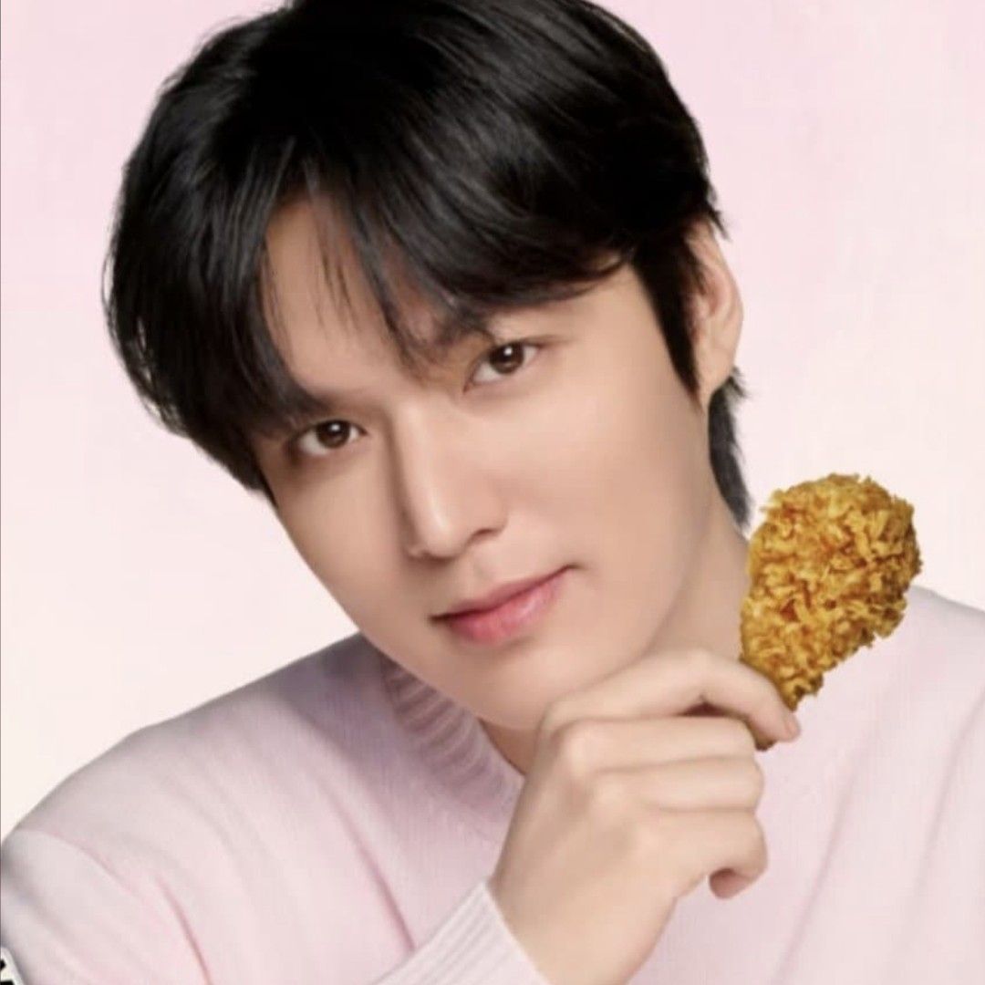 粉丝拍下的李敏镐瞬间