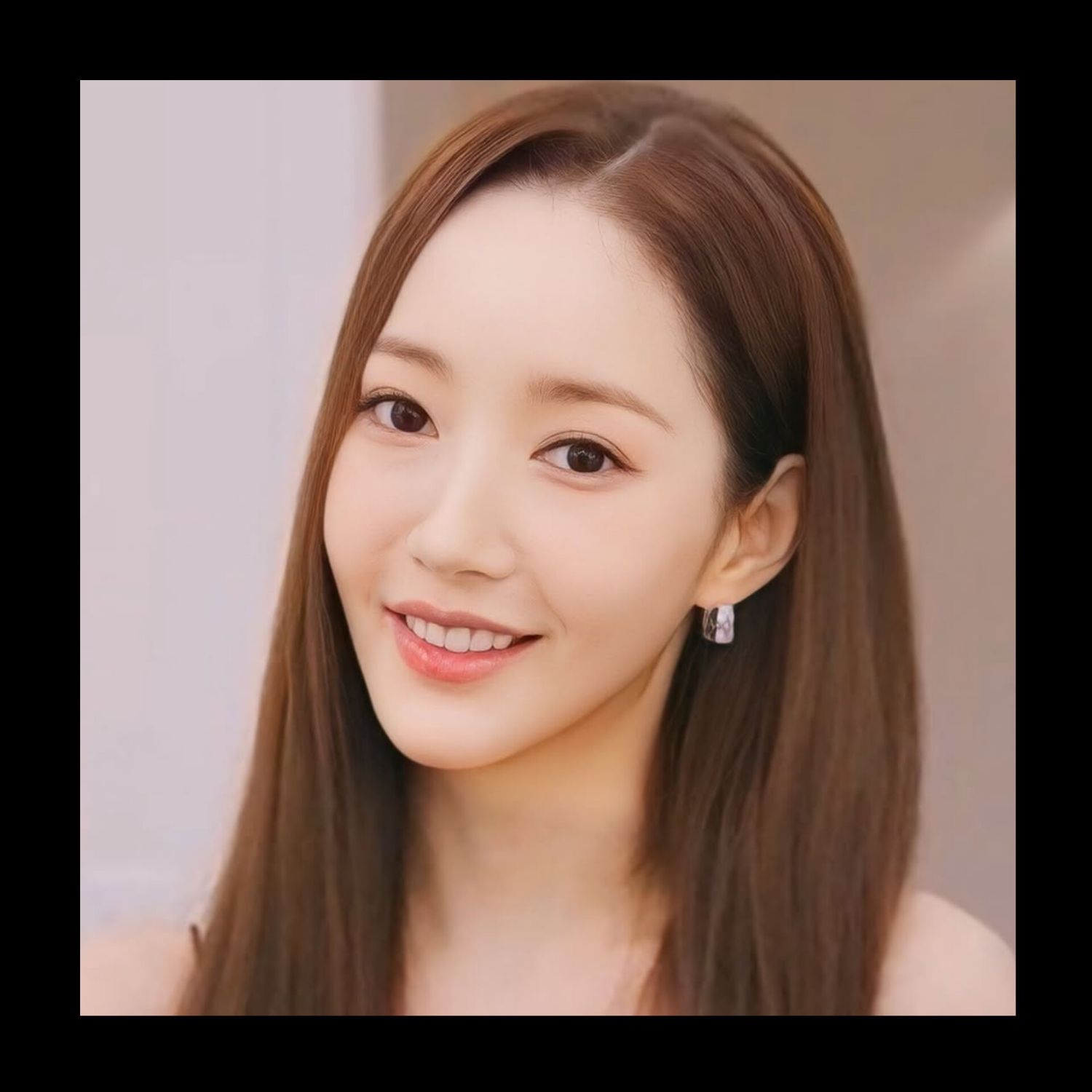 Cuplikan di balik layar dari Park Minyoung