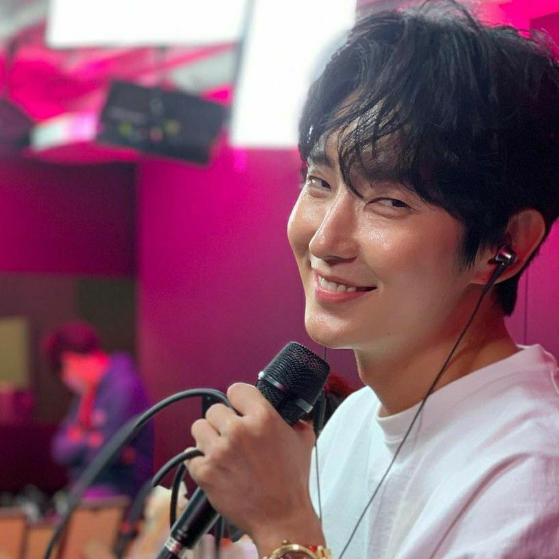 Foto kegiatan terbaru dari Lee Joongi