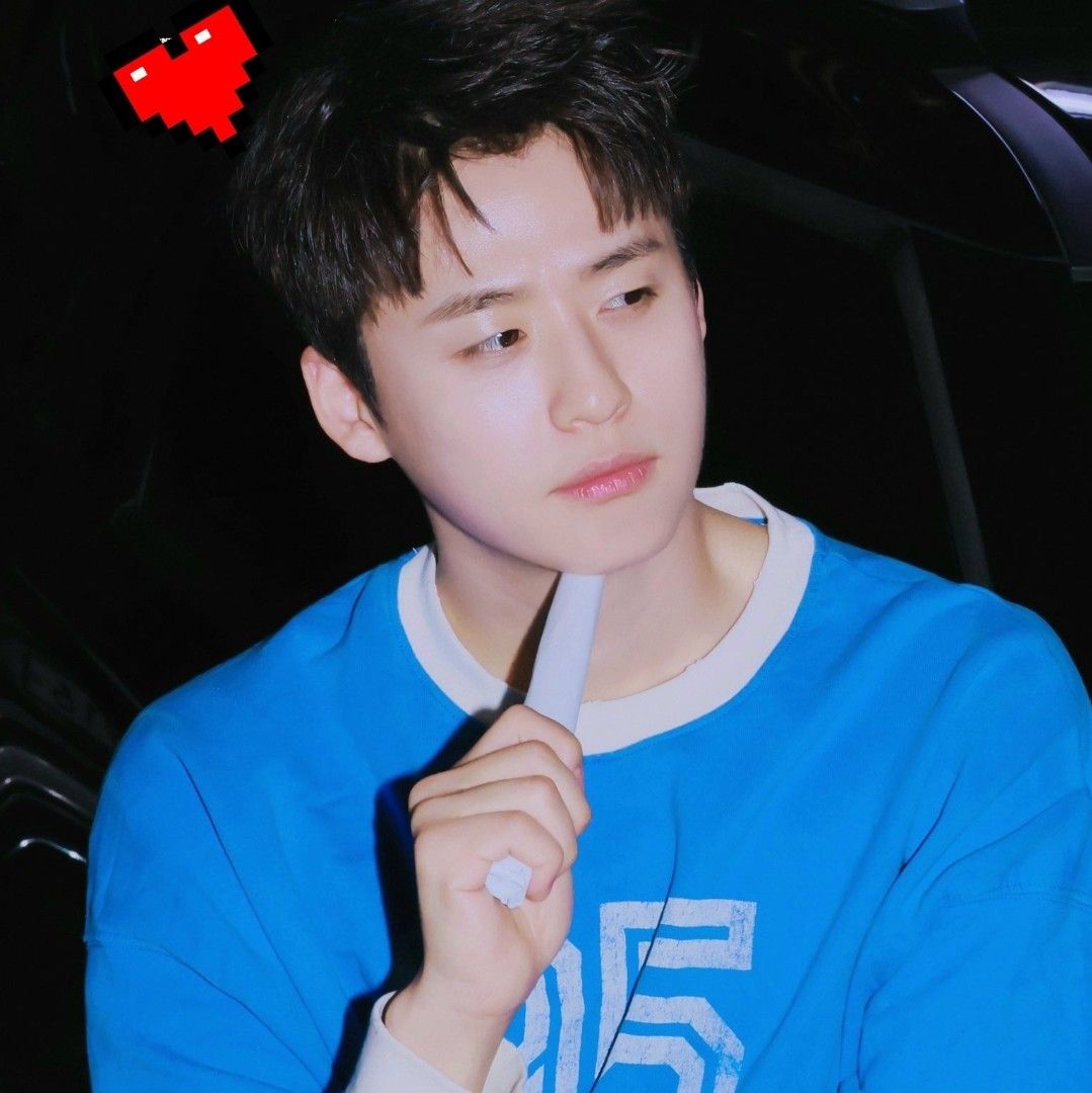 Behind-the-scenes cut of Lee Solomon