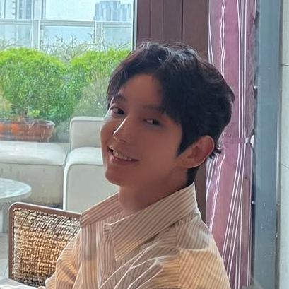 Recent activity shot of Lee Joongi