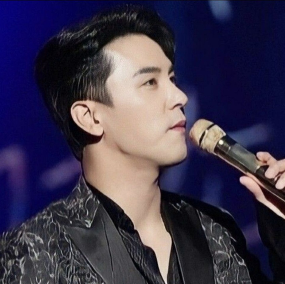 Foto kegiatan terbaru dari Jang Minho