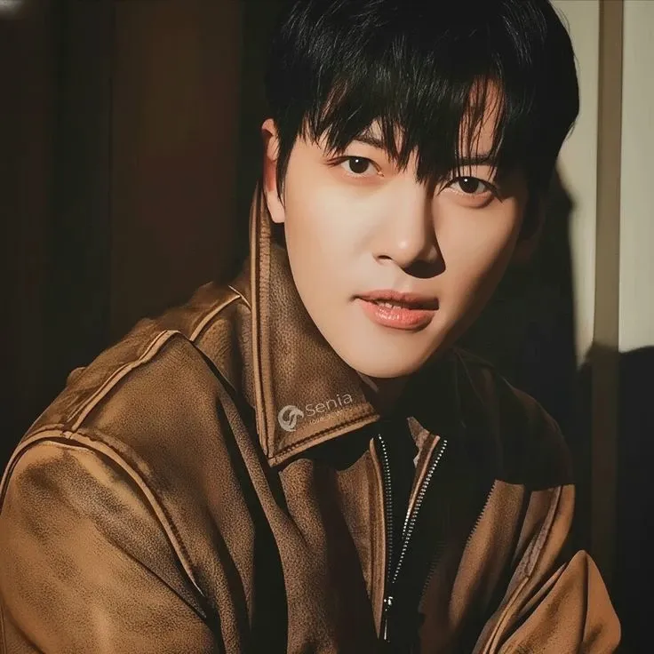 Latest photo of Ji Changwook