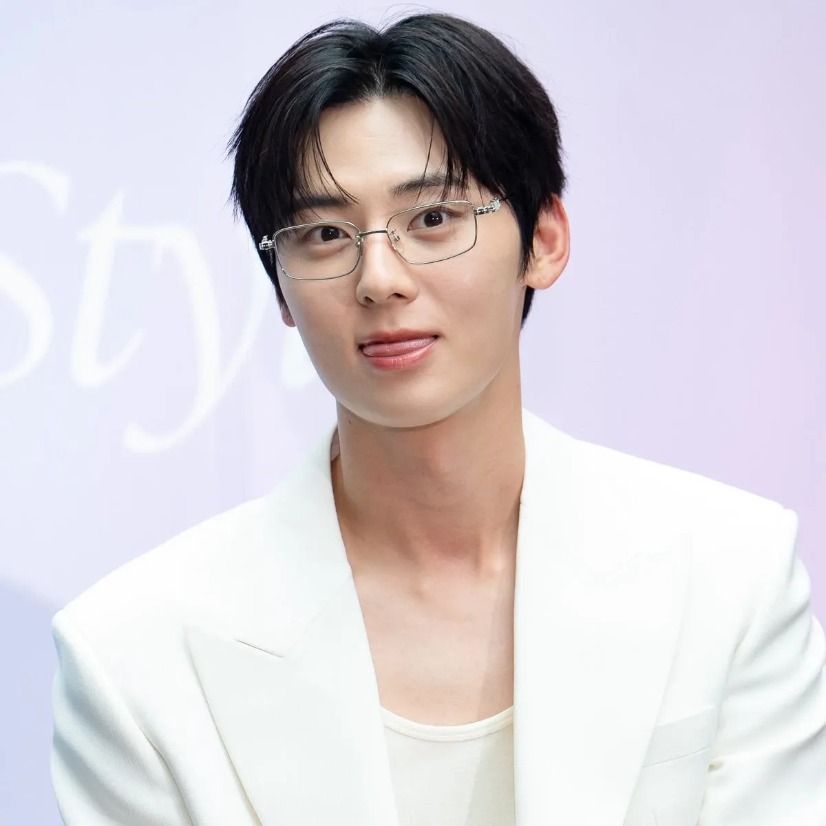 황민현의 최신 사진