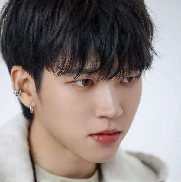 Popular profile photo of Nam Woohyun loved by fans