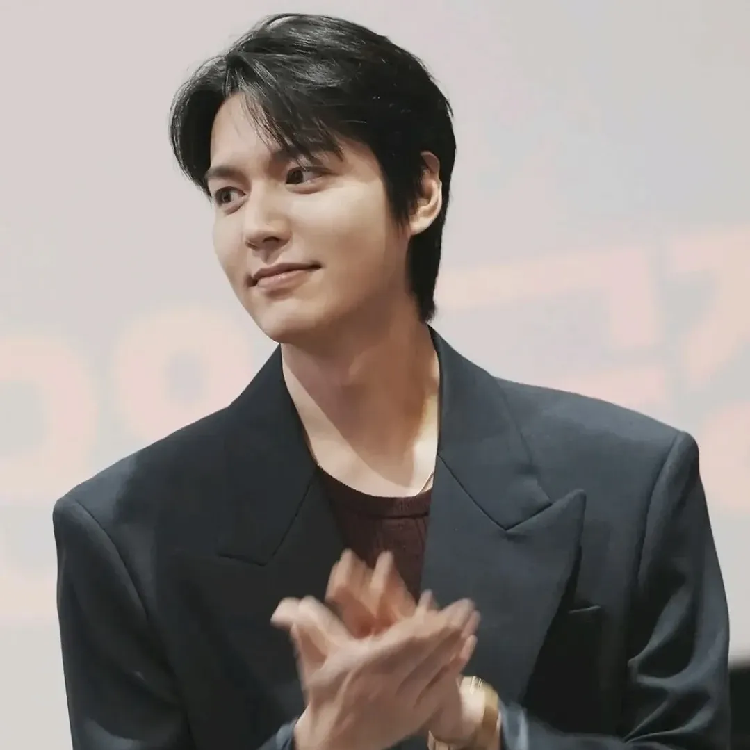 Latest photo of Lee Minho