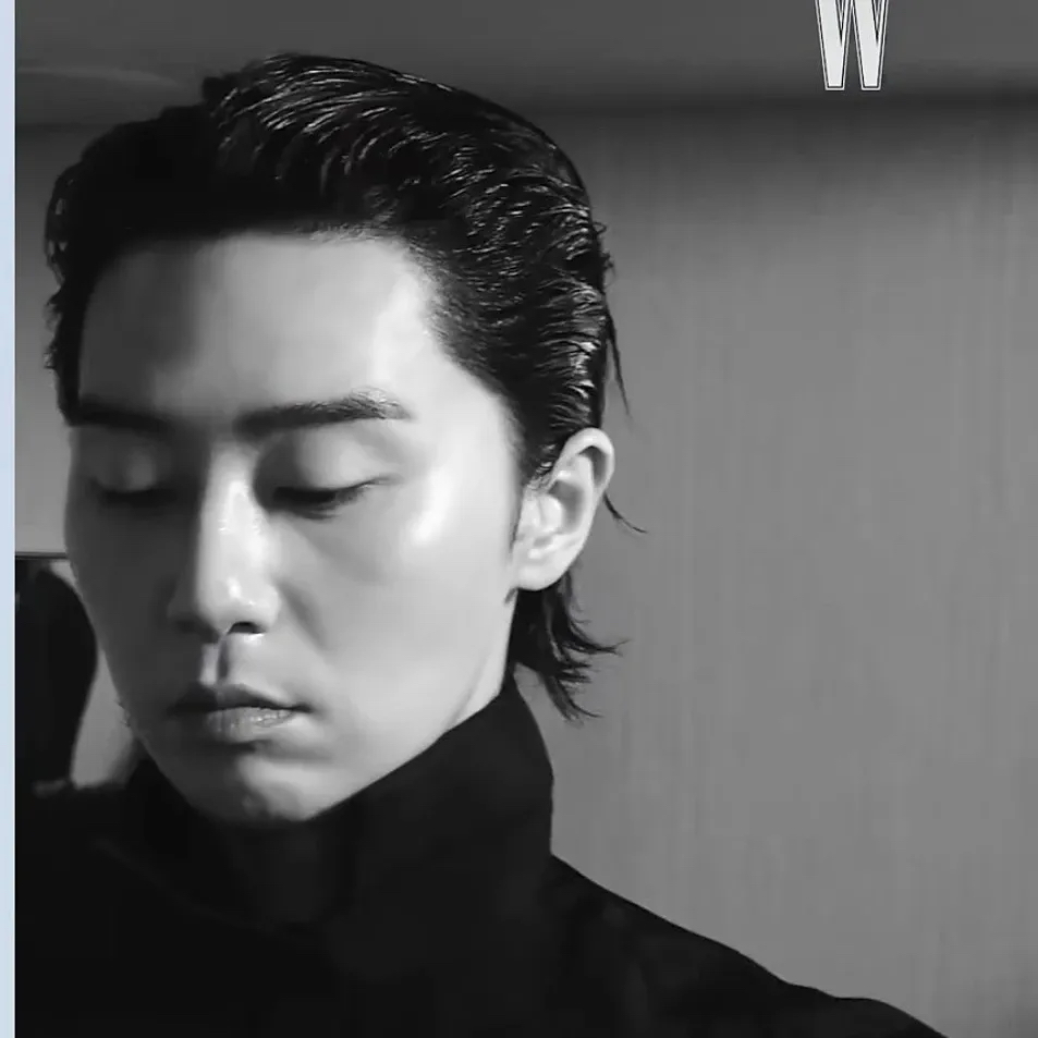 Latest photo of Park Seojoon