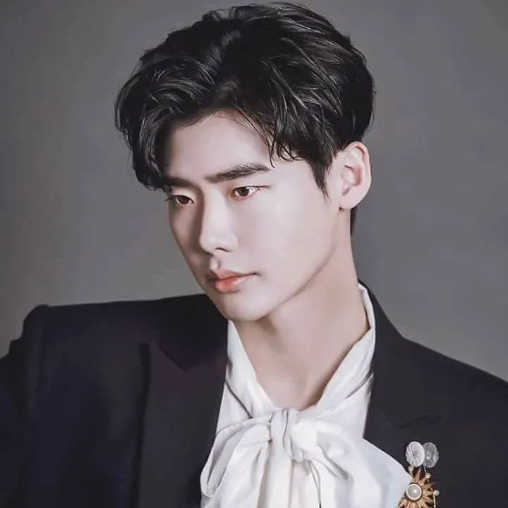 Behind-the-scenes cut of Lee Jongsuk