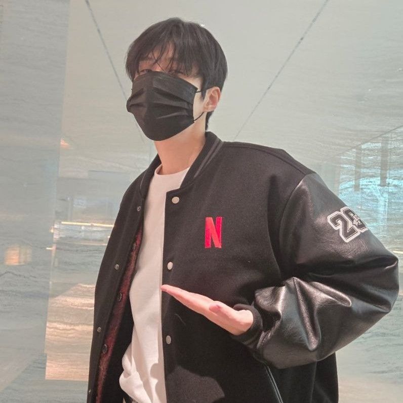 Latest photo of Kim Seonho