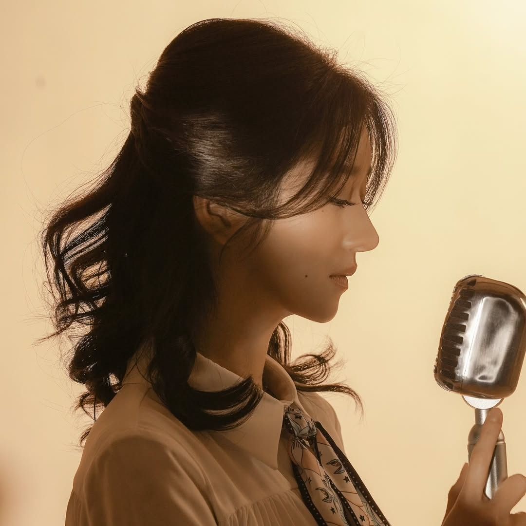 Latest photo of Seo Yeaji